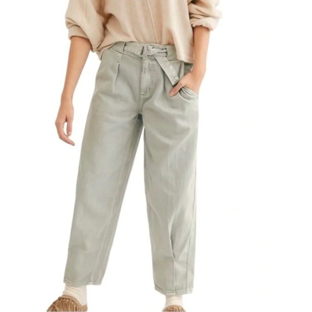 We The Free Paloma Slouchy Barrel Tapered Pants Jeans 32 Sage Green Belted Boho